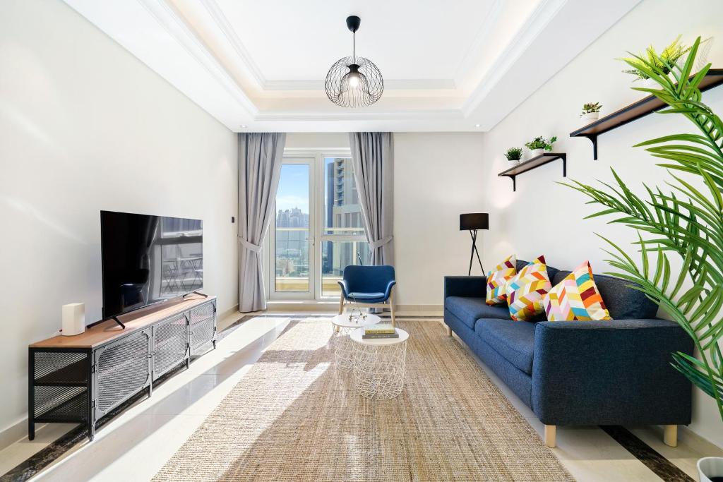 هتل برایایت اند وایبرنت 2BR مثبت کیدز روم 7مین تو دبی مال - Bright & Vibrant 2BR+kids room 7min to Dubai Mall