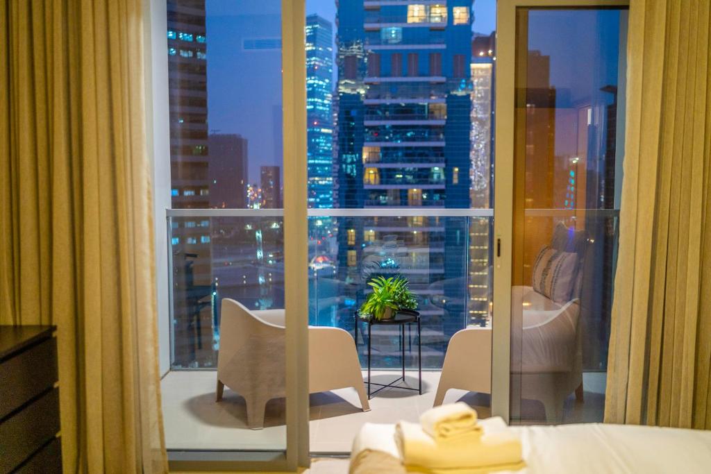 هتل اکسکوزیت آپیسکال مدرن آپت این داونتاون-اسلیپس 3 - Exquisite Upscale Modern Apt in Downtown-Sleeps 3
