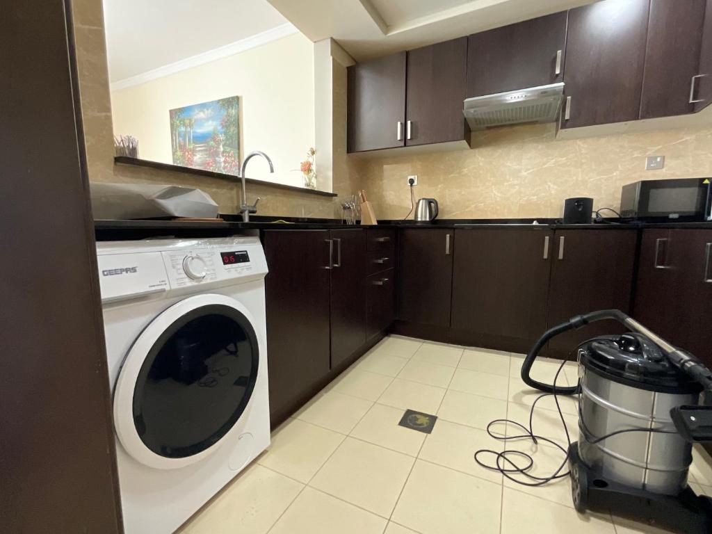 هتل پلزن 1 بی اچ کی کاندو ویت پول، جیم، همام اند مور - Pleasant 1BHK Condo with Pool, Gym, Hamam & more