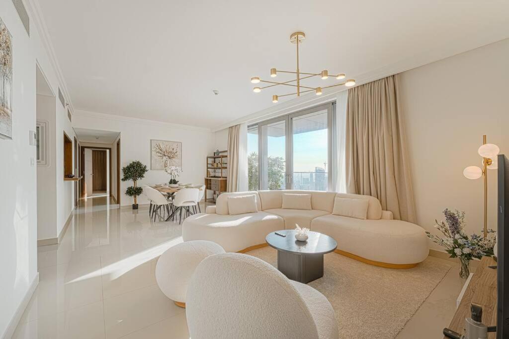 هتل لاکچری برج ویو پنت هاوس ات بولیوار پوینت - Luxury Burj View Penthouse at Boulevard Point