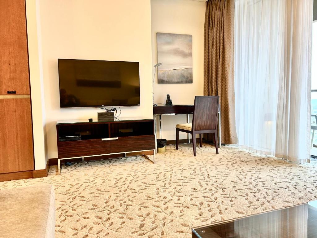 هتل لاکژوریس 1 بدروم ات د آدرس دبی مال - Luxurious 1 bedroom at the Address Dubai Mall