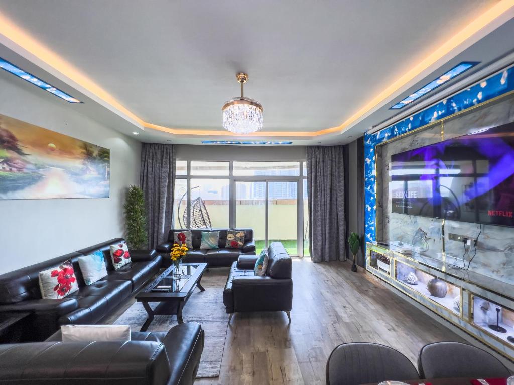 هتل لاکچری توی بیدروم شقه فخمه و کبیره غرفتين Luxury two bedroom شقة فخمة وكبيرة غرفتين