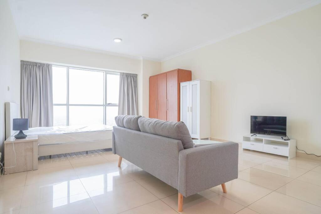 هتل گلف کورس ویو استودیو آن های فلور - Golf Course View Studio on High Floor