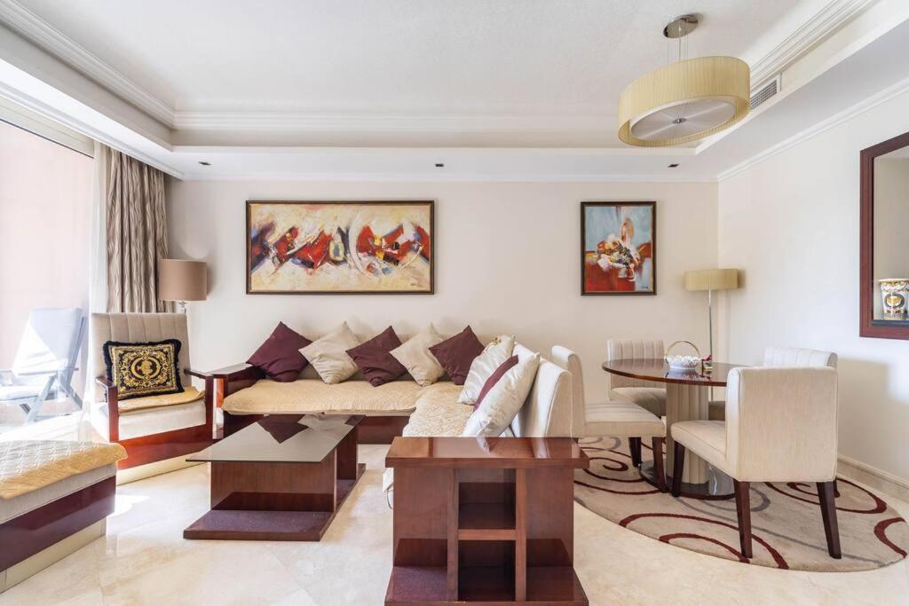 هتل لاکچری 1 بیدروم ویذ آ پرایوت بیچ تاج گراندور ریزیڈنس اَٹ پالم - Luxury 1 Bedroom with a Private Beach Taj Granduer residence at Palm