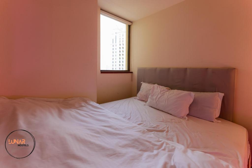 هتل لونر کازی هاستل - جی‌بی‌آر - Lunar Cozy Hostel - JBR