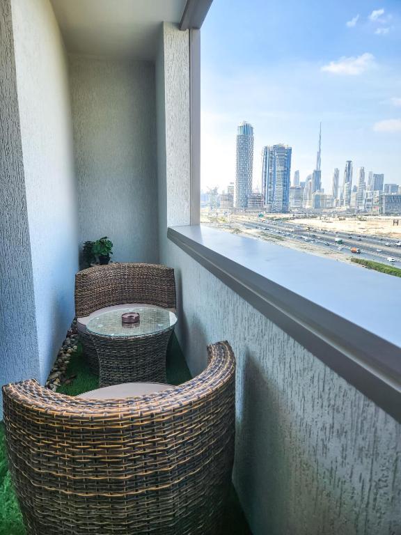 هتل استی بای لاتینم لاکچری 2BR هالیدی هوم سی‌وی بی801 نیئر برج خلیفه - STAY BY LATINEM Luxury 2BR Holiday Home CV B801 near Burj Khalifa