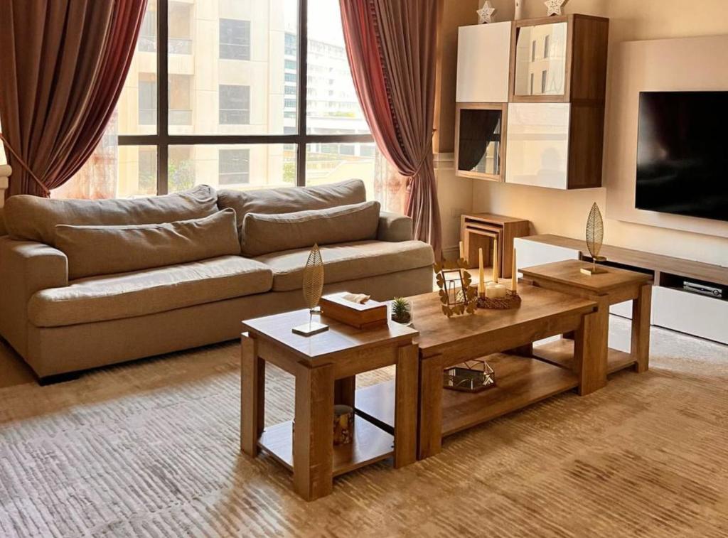 هتل ۳۶۰ ویکیشن - اسپیشس ۳ بی آر کلوز تو د بیچ آی ریمال ۱ جی بی آر - 360 Vacation - Spacious 3BR Close to the Beach I Rimal1 JBR