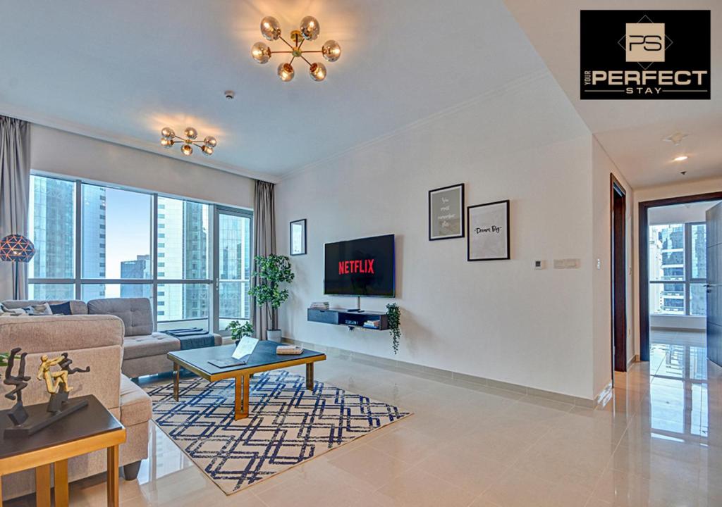 هتل مدرن آپارتمان بای یور پرفکت استی شورت لِتس وید بالکونی اند مارینا ویوز - Modern Apartment By Your Perfect Stay Short Lets with balcony and MARINA VIEWS