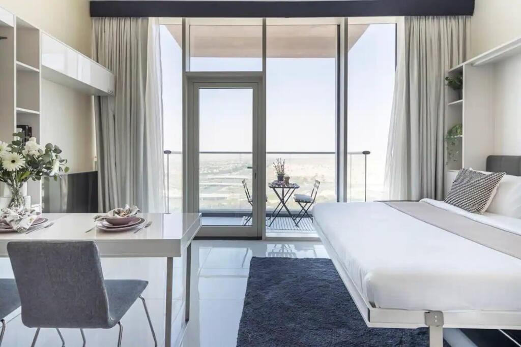 هتل میرکلز اسکایلاین تاور - Miraclz Skyline Tower