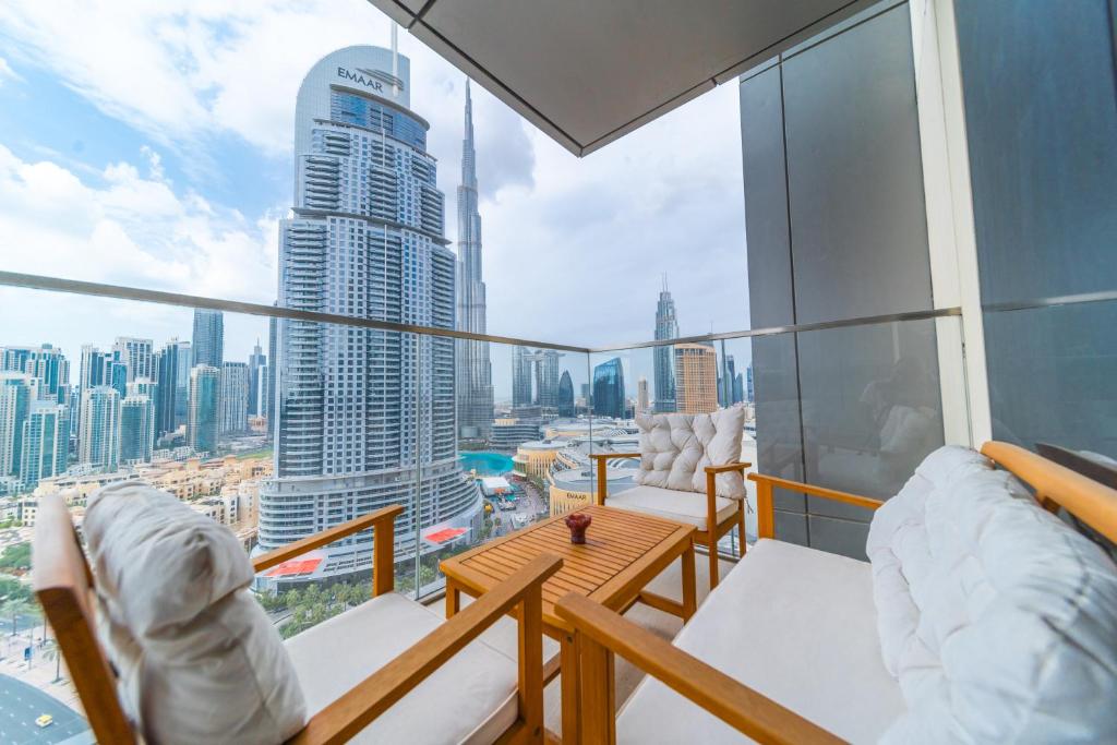 هتل هالیدیز آر آس رویال ویو - Holidays R Us Royal View
