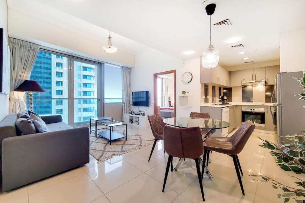 هتل اوشن هایتز، دبی مارینا - وکیشنر - Ocean Heights, Dubai Marina - Vacationer