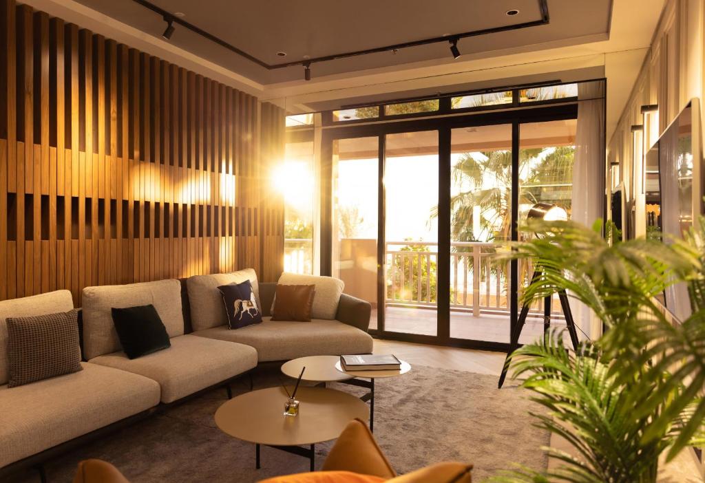 هتل سگنچر رزدنس - د پالم جمیرا - Signature Residence - The Palm Jumeirah