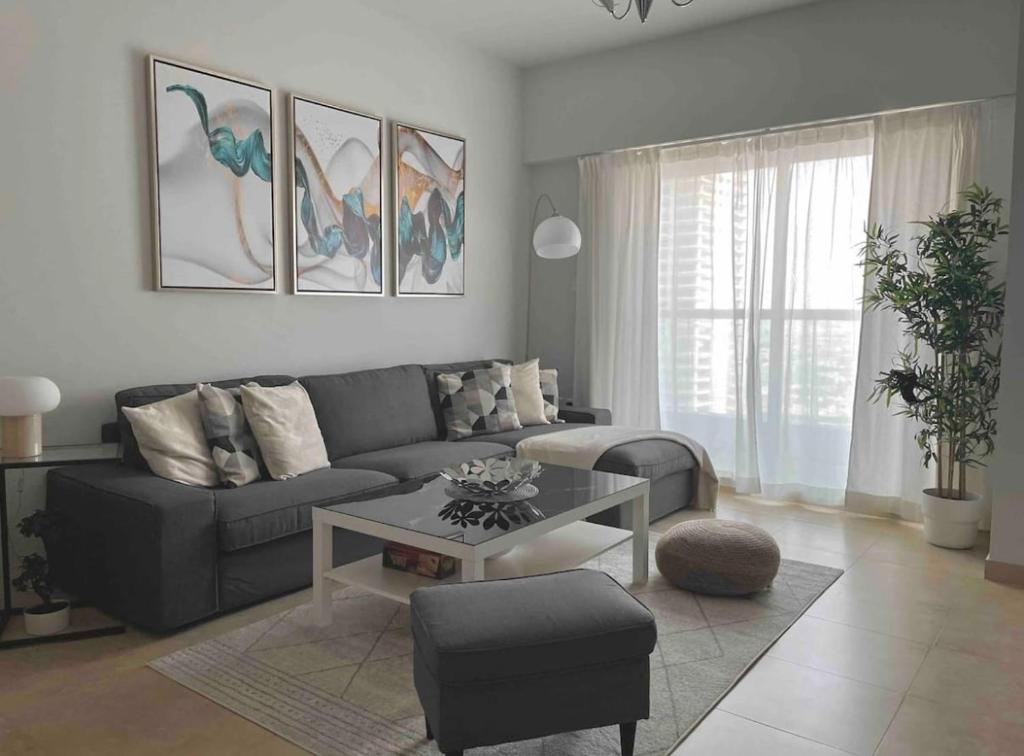 هتل سوپرب اند کُزی آپارتمنت این جی ال تی کلاستر ال آپت 2807 - Superb and Cosy apartement in JLT Cluster L Apt 2807
