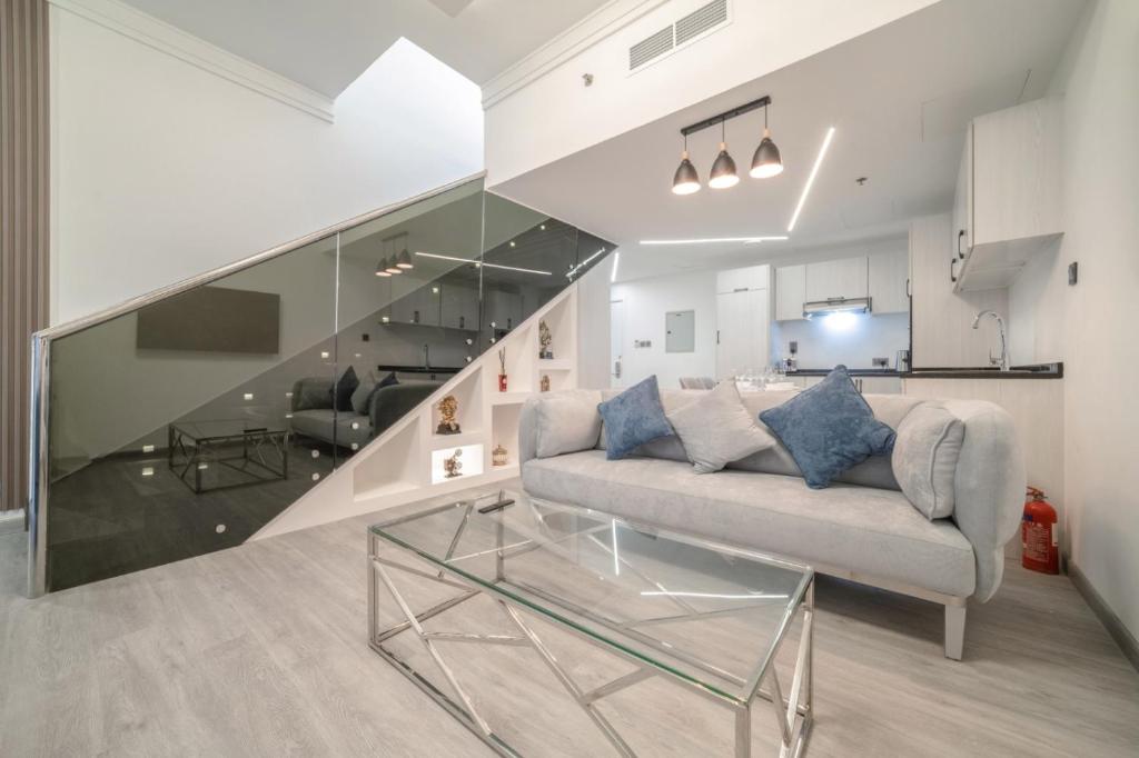 هتل بوٹیک لاکچری لیوینگ نیئر پام جمیرا - Boutique Luxury Living near Palm Jumeirah