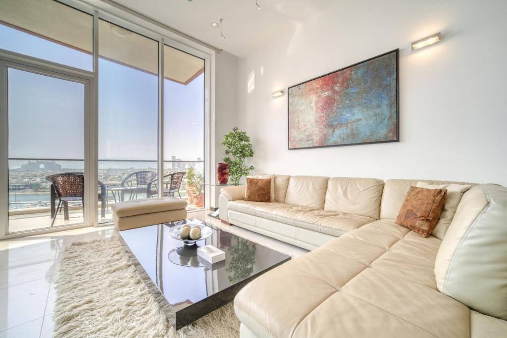 هتل تیارا ریزیدنسز، پالم جمیرا دبی - مینت استی - Tiara Residences, Palm Jumeirah Dubai - Mint Stay