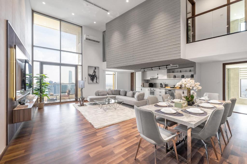 هتل التر لاکچری جی بی آر دوپلکس پنت هاوس - فری 5 استار بیچ اکسس - Ultra Luxury JBR Duplex Penthouse - Free 5 star beach access