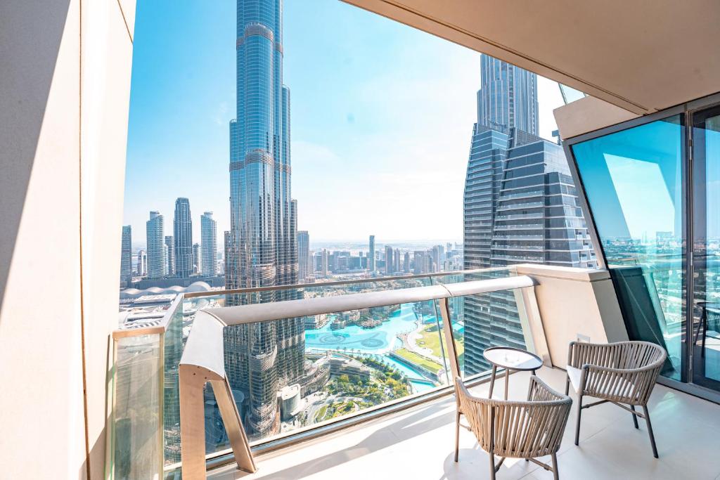 هتل 3 بد برج ویستا بریت تکینگ برج خلیفه ویوز - 3 Bed Burj Vista Breathtaking Burj Khalifa Views