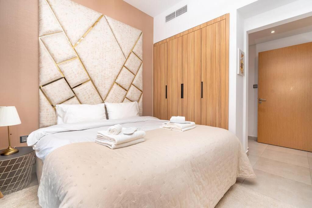 هتل پرفکت 2بر برای خانواده ها در جی وی سی - Perfect 2br for families in JVC