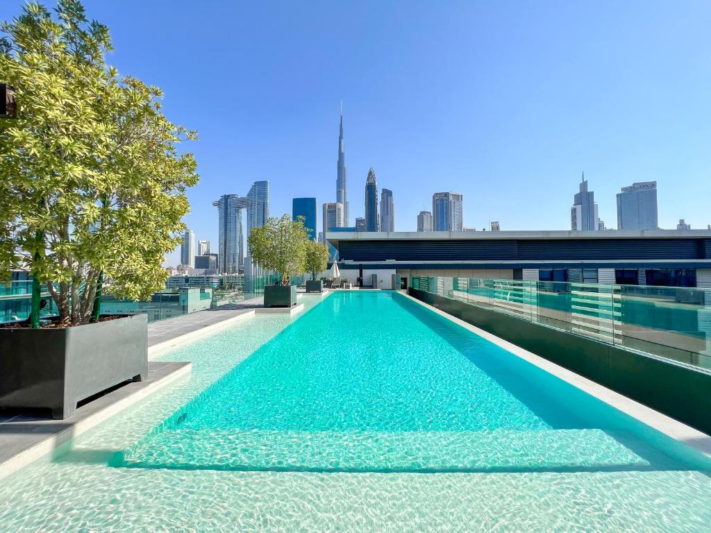 هتل فم لیوینگ - سیتی واک - لاکس اینتیریورز - FAM Living - City Walk - Luxe Interiors
