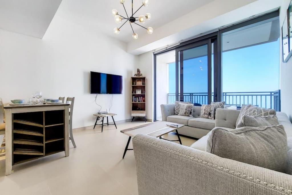 هتل ۵۲۴۲ تاور ۲ - وکیشنر - 5242 Tower 2 - Vacationer