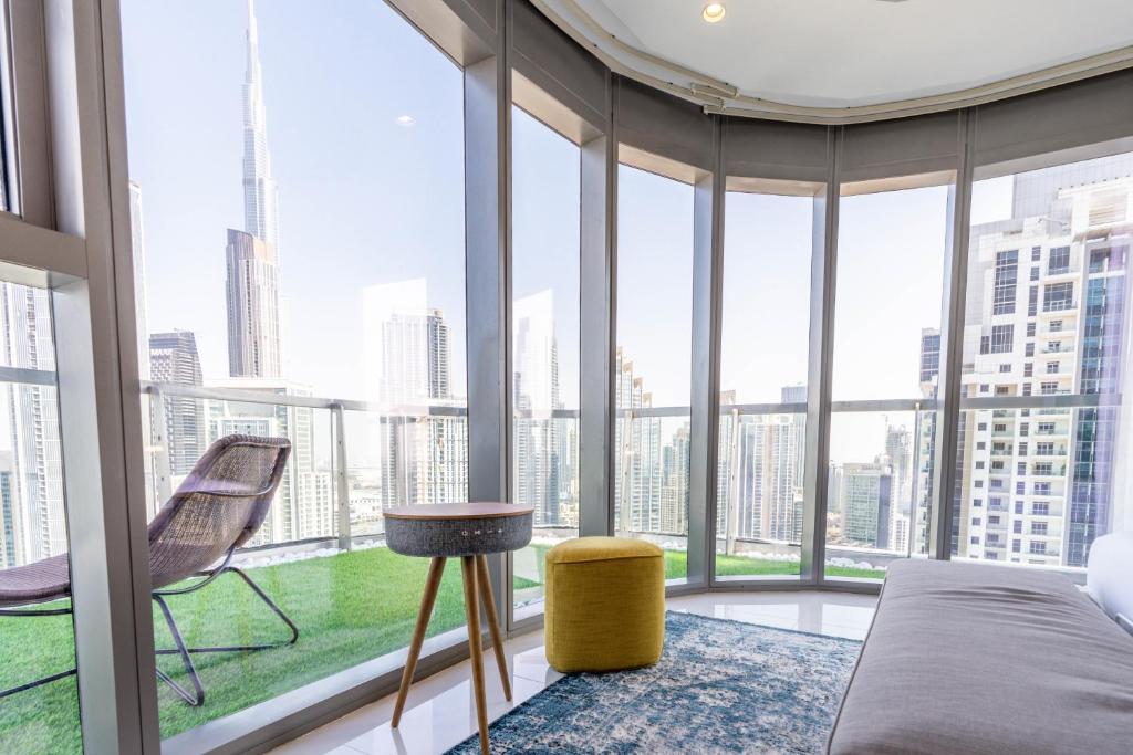هتل ویکی لتینگز - برج خلیفه ویو 3 بد ات پاراماؤنٹ میدتاون - Vacay Lettings - Burj Khalifa View 3 bed at Paramount Midtown