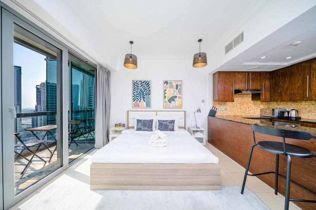هتل آل ایچ وکی - کُزی استودیو این داونتاون - ALH Vacay - Cozy Studio in Downtown