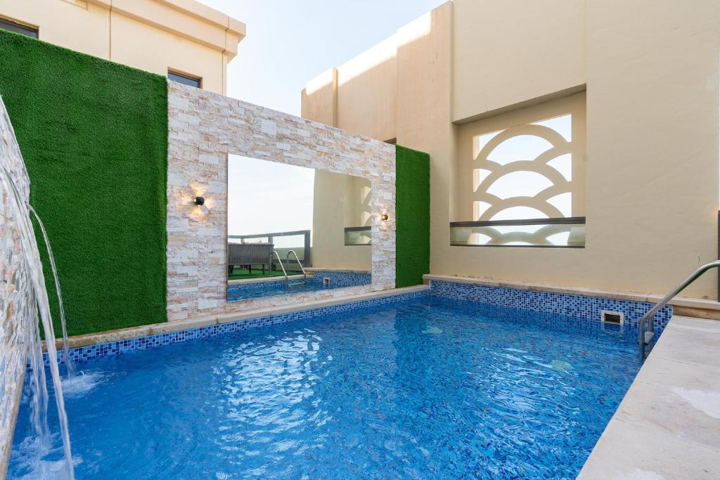 هتل جی بی آر لاکچری پنت هاوس ویت پرایوت پول - JBR Luxury Penthouse with private pool