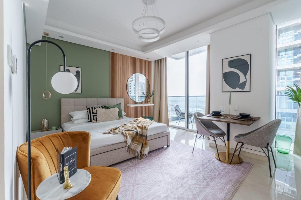 هتل گست ردی - پاش آپارتمان ویت آ استنینگ پول - GuestReady - Posh Apartment with a Stunning Pool