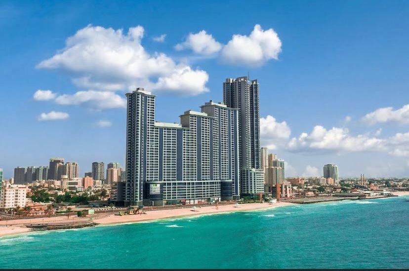 هتل اجمان کُرنیچ رِسیدنَس آپارتمان Ajman corniche residence apartment