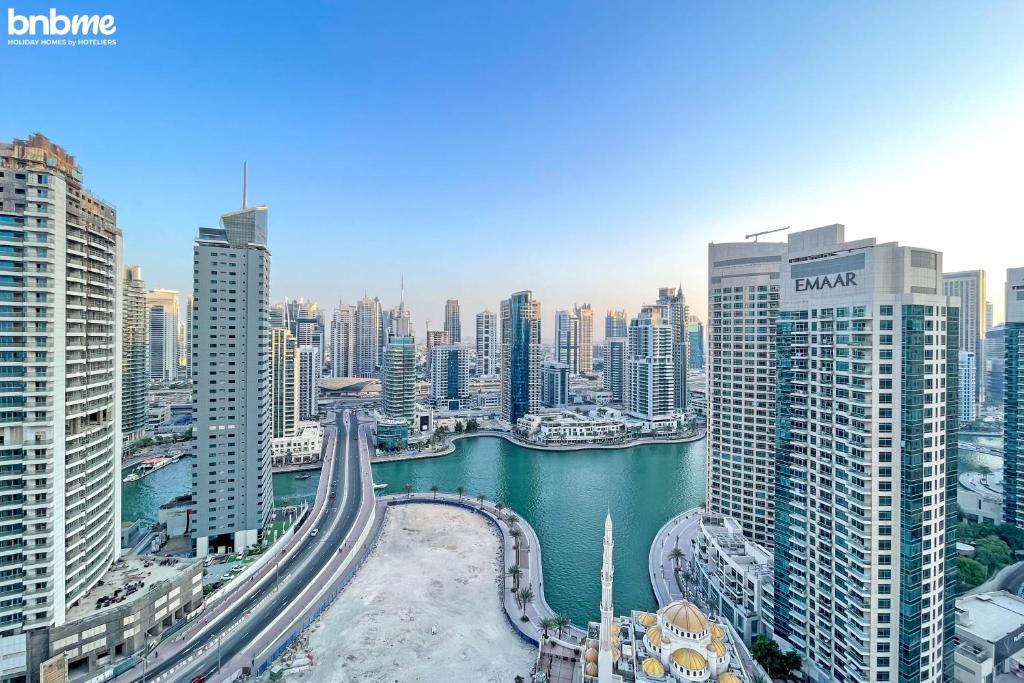 هتل بی ان بی می - اسکای ویو تاور - bnbme - SkyView Tower