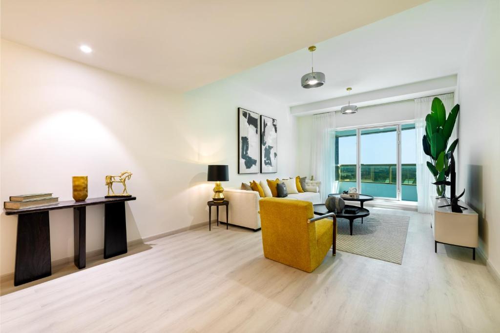 هتل مزون پریوه - میلنیم اگزکتیو تاور - Maison Privee - Millennium Executive Tower