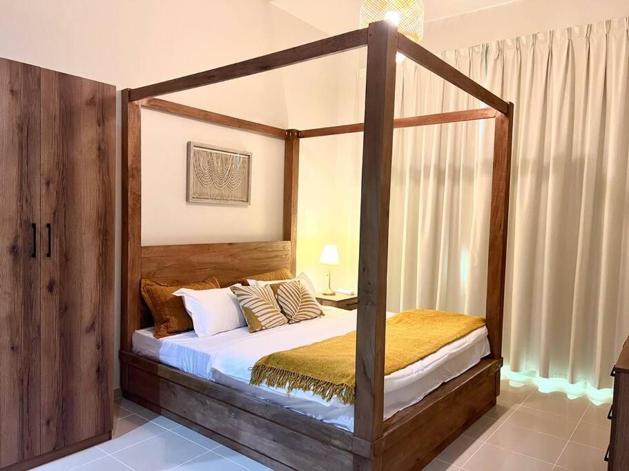 هتل کالم اند کؤزی 1 بی آر - دبی سیلیکون اوسیس - 15 دقیقه - دکسپیرپت - Calm&Cozy1BR- Dubai Silicon Oasis-15min-Dxb airpt