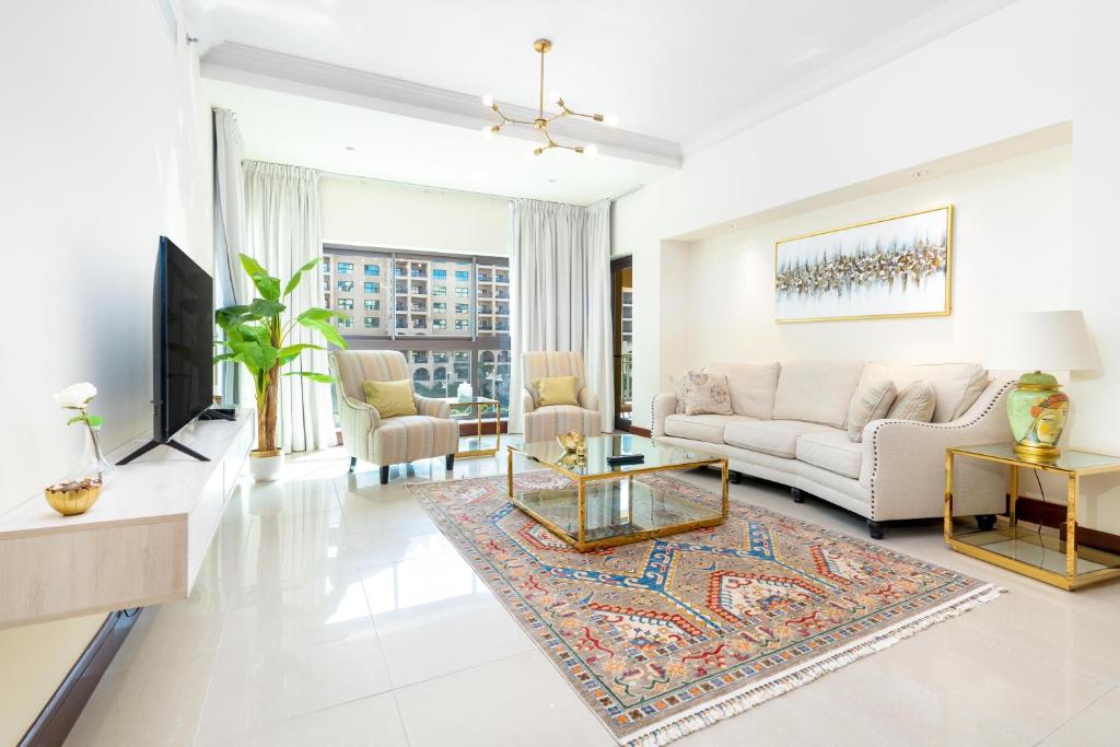 Palm Oasis Retreat in Palm 2BR Teal & Gray Elegance Palm Jumeriah- Private Beach & Fairmont Access