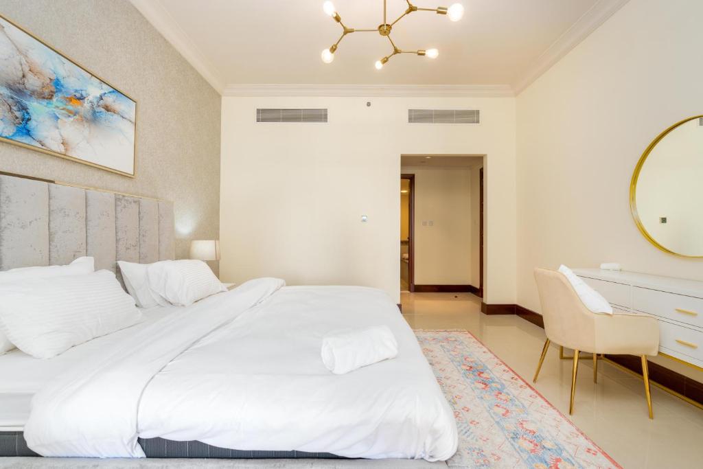 Palm Oasis Retreat in Palm 2BR Teal & Gray Elegance Palm Jumeriah- Private Beach & Fairmont Access