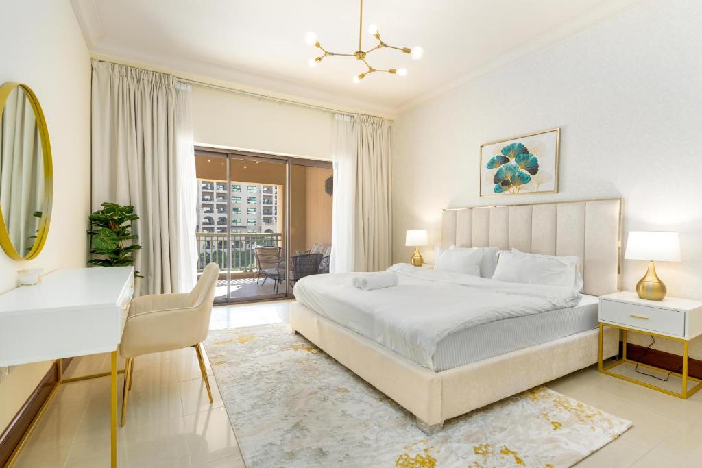 Palm Oasis Retreat in Palm 2BR Teal & Gray Elegance Palm Jumeriah- Private Beach & Fairmont Access