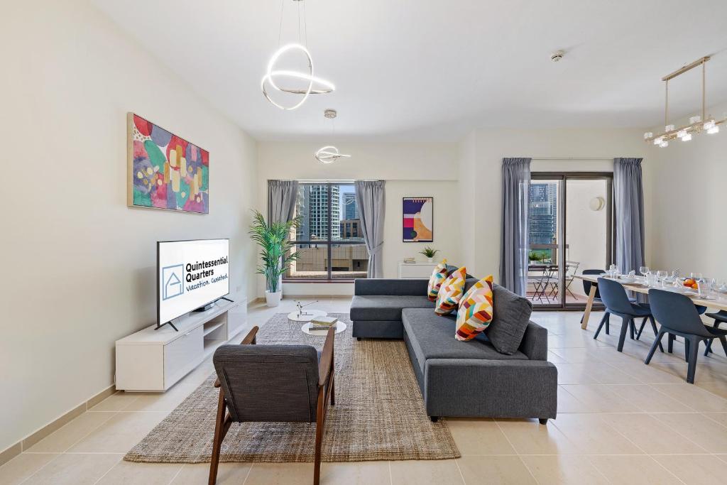 هتل لارج جی بی آر 2 بی آر و بالکنی / هارت آف دبی مارینا - Large JBR 2BR w/ balcony / Heart of Dubai Marina