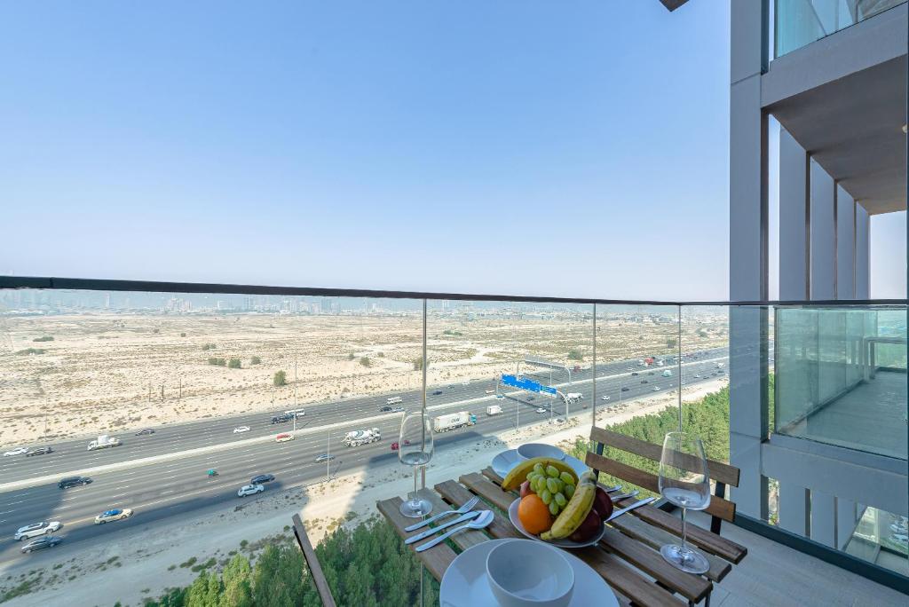 هتل مارکوپولو - استودیو این جی وی سی آمیدست پارکس، جیم و پول - Marco Polo - Studio in JVC Amidst Parks, Gym & Pool