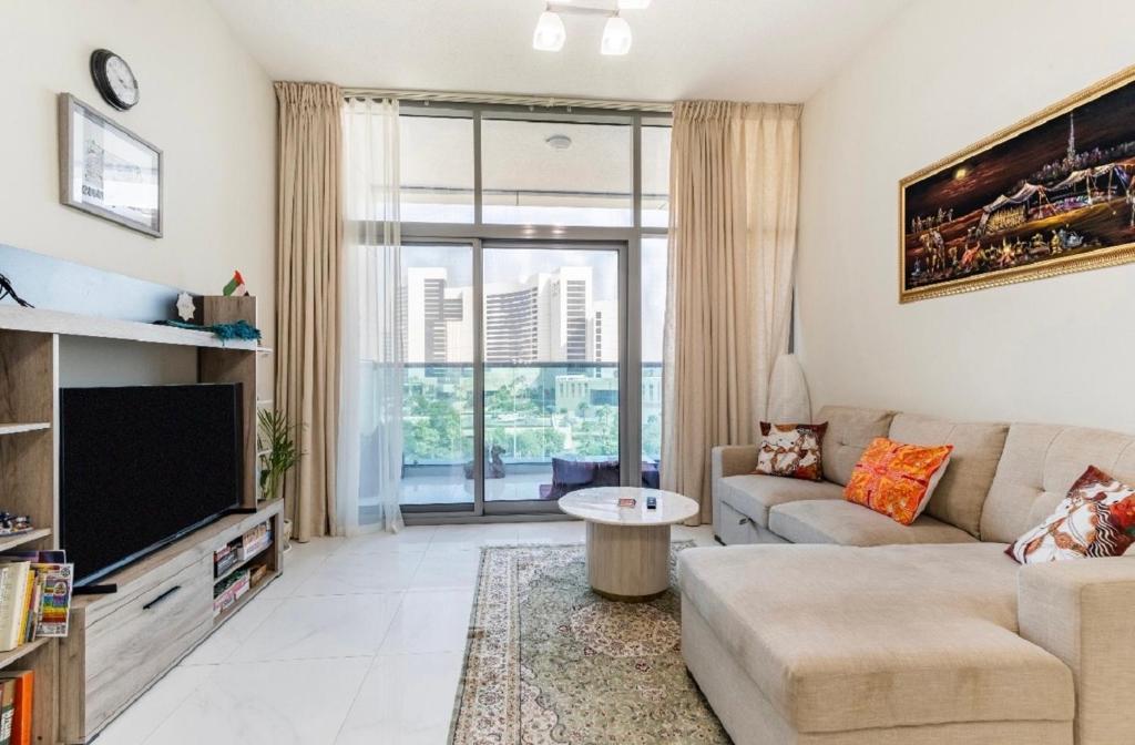 هتل برایایت اند کازی، نیر متر و داون تاون، پول، جیم - Bright & Cozy, Near Metro & Downtown, Pool, Gym
