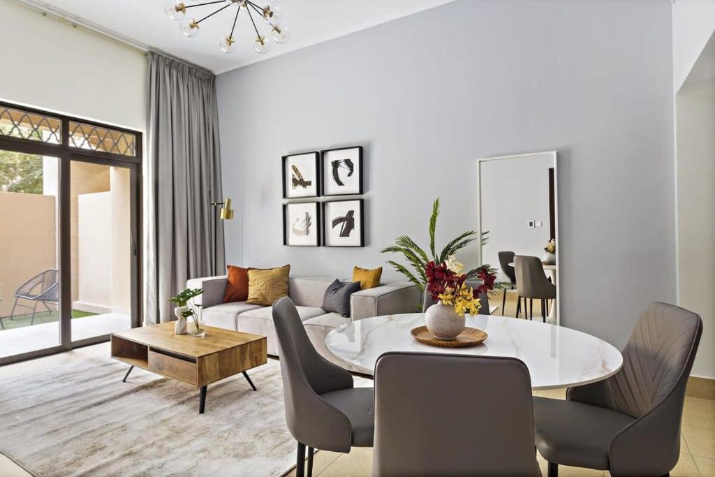 هتل سیلک هاوس پیسفل وان بی دی آر ویت پرایوت گاردن این دوانتاون دبی - Silkhaus peaceful 1BDR with private garden in Downtown Dubai