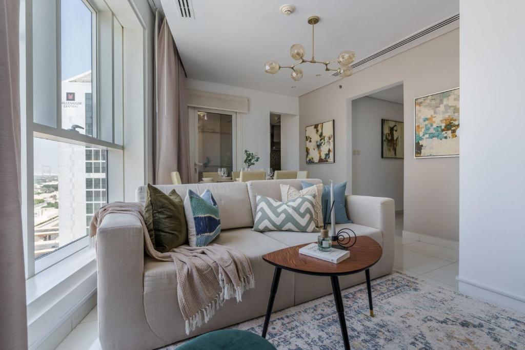 هتل گست ردی - استایلش گلور نیر دبی فانتن - GuestReady - Stylish Galore near Dubai Fountain