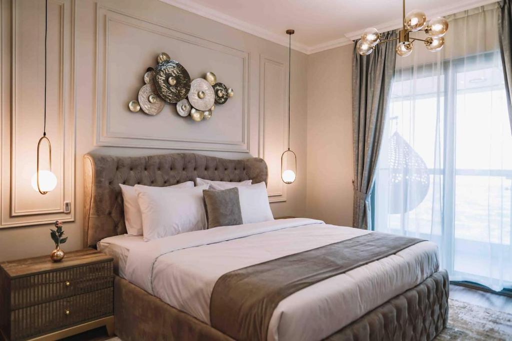 هتل د پنتهوس آن 71ست فلور - The Penthouse On 71st Floor