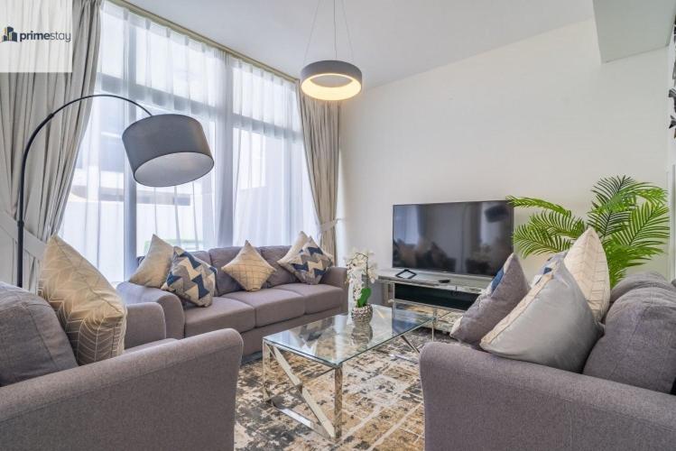هتل پرایم‌استی - ۳ بی‌آر ویلا در بس‌وود در دامک هیلز ۲ Primestay - 3BR Villa in Basswood in Damac Hills 2