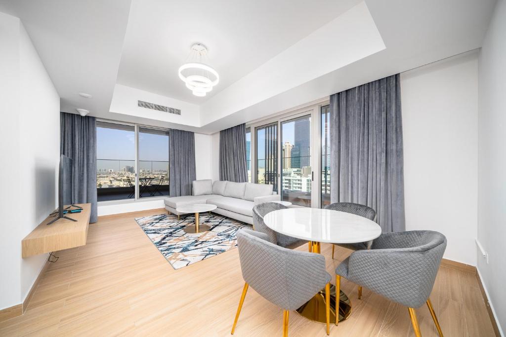 هتل اِل اِچ وِیکِی - وایبرنت 1 بِد رُوم - ALH Vacay - Vibrant 1 Bedroom