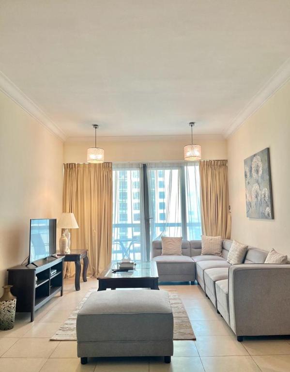 هتل 8 بولوار واک - 8 Boulevard Walk