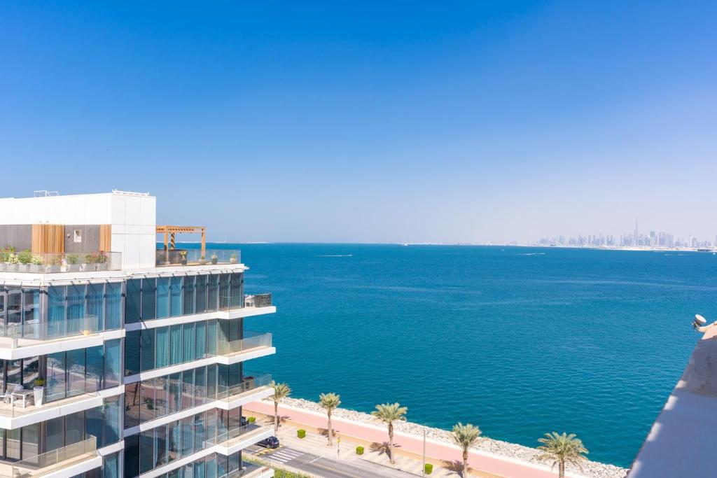 هتل لاکس فولیوی ریتریتس - سی اند پالم ویو - رویال اَمواج - LUXFolio Retreats - Sea & Palm View - Royal Amwaj