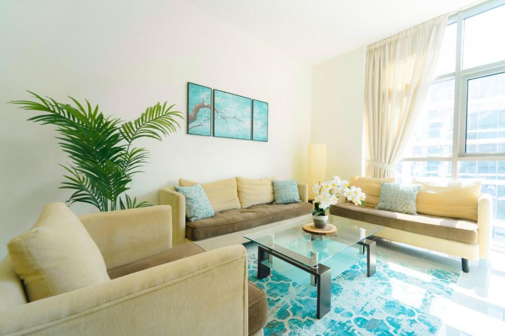 هتل اِی دبلو اِس هومز - اسپیشس آپارتمان نیِر گُلْف کُرس - AWS Homes - Spacious Apartment near Golf Course