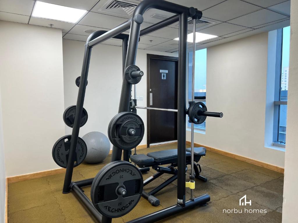 Rare Waterfront Studio in Bay Central, Dubai Marina