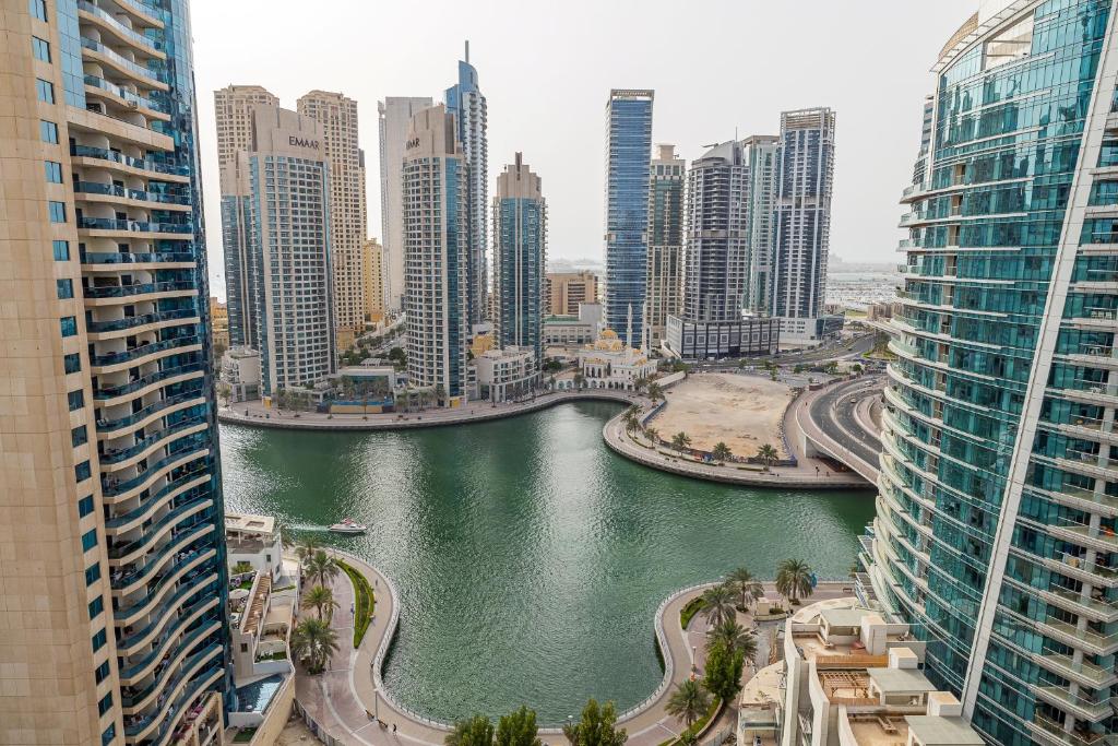 هتل دو بدرووم آپارتمان در دبی مارینا - 2 Bedroom apartment in Dubai Marina
