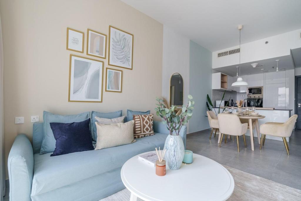 هتل گست ردی - اسکای کیست دریمز این جمیرا ویلیج - GuestReady - Sky Kissed Dreams in Jumeirah Village