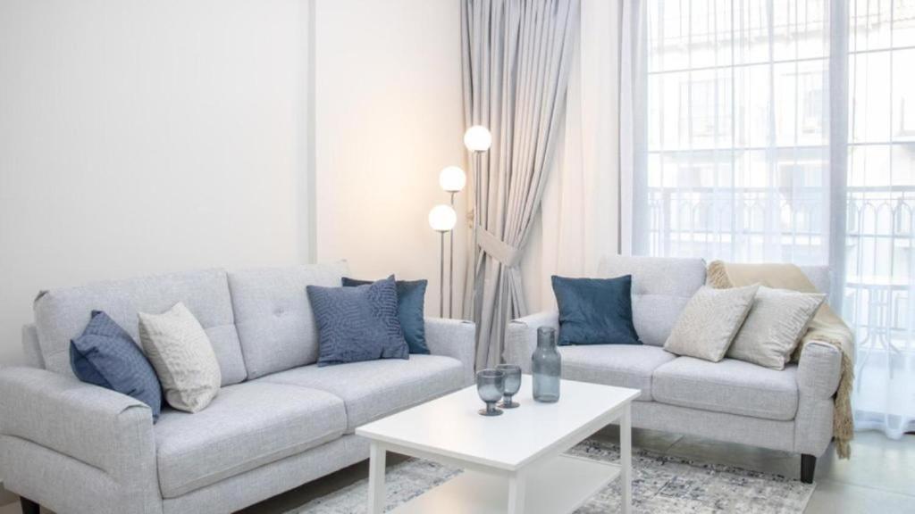 هتل ا دابلیو اس هومز - واندرفول ریتریت آپارتمان - AWS Homes - Wonderful Retreat apartment